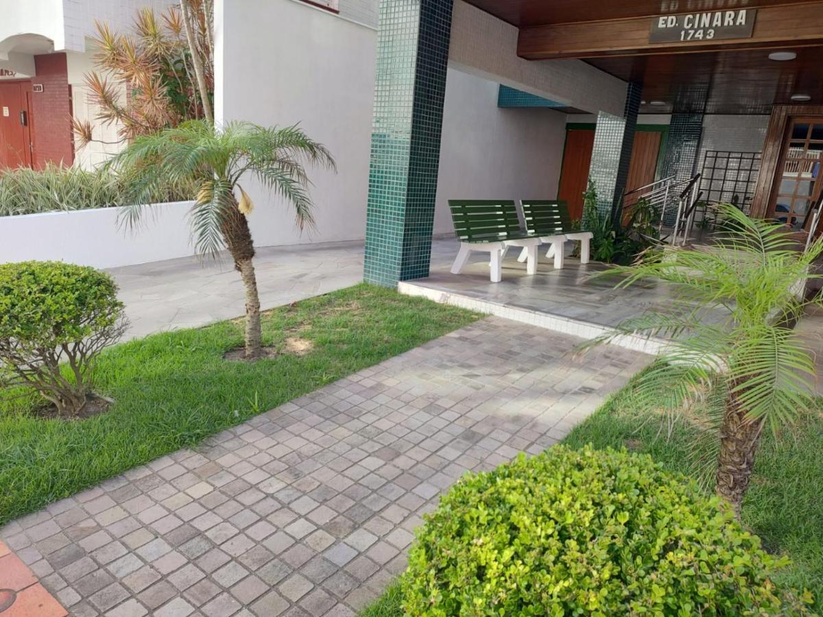 Alugo Apartamento 2Quartos Centrinho De Capao Da Canoa A 50M Do Mar エクステリア 写真